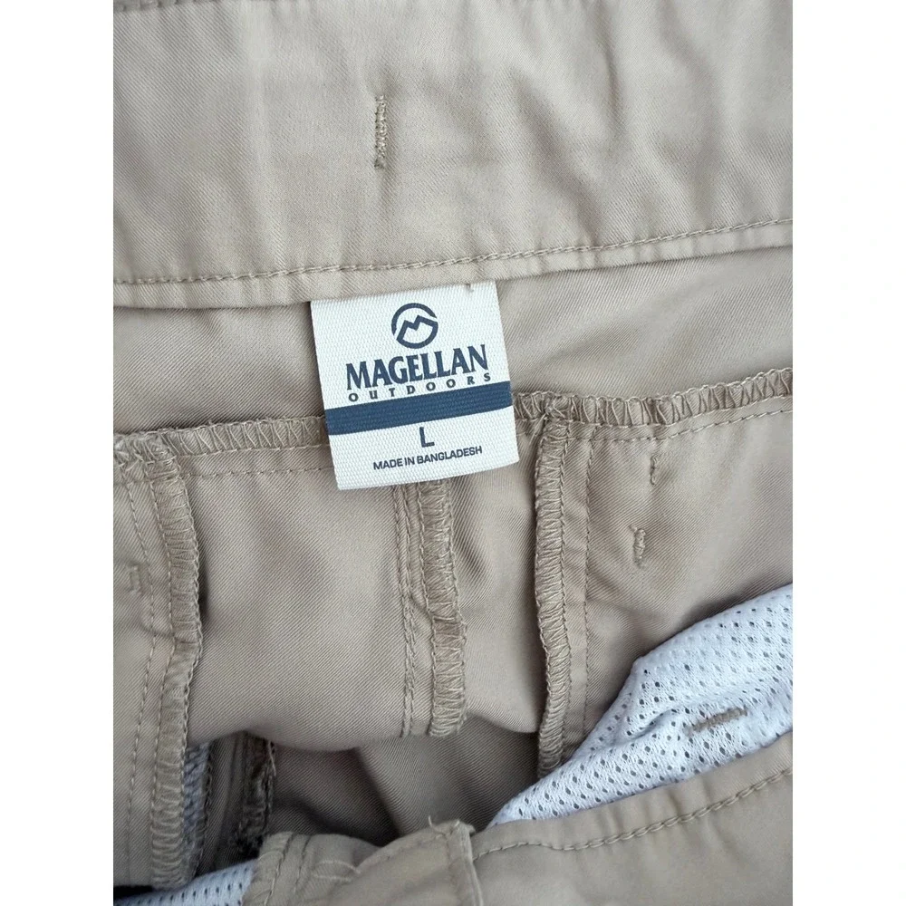 Magellan Outdoors‎ Men Casual Cargo Shorts Khaki Size L Outdoor Hiking